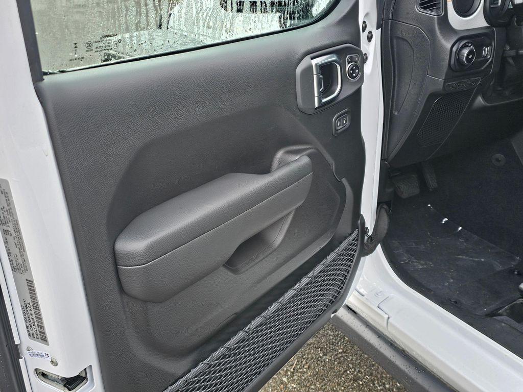 new 2026 Jeep Wrangler car, priced at $48,043