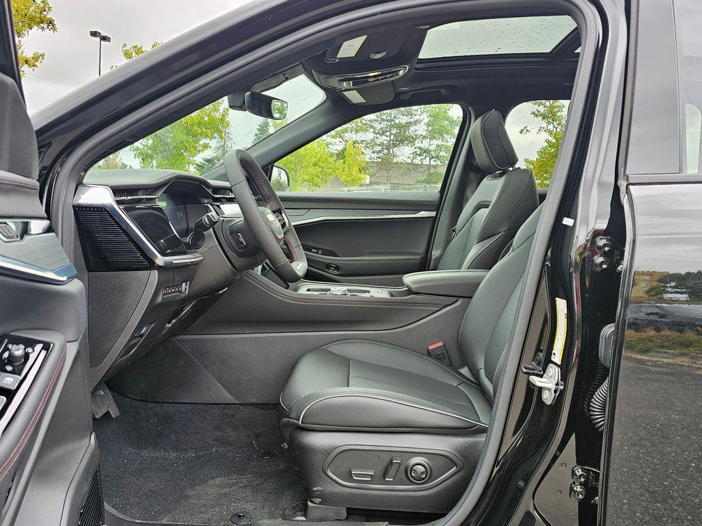 new 2025 Jeep Wagoneer S car, priced at $52,040
