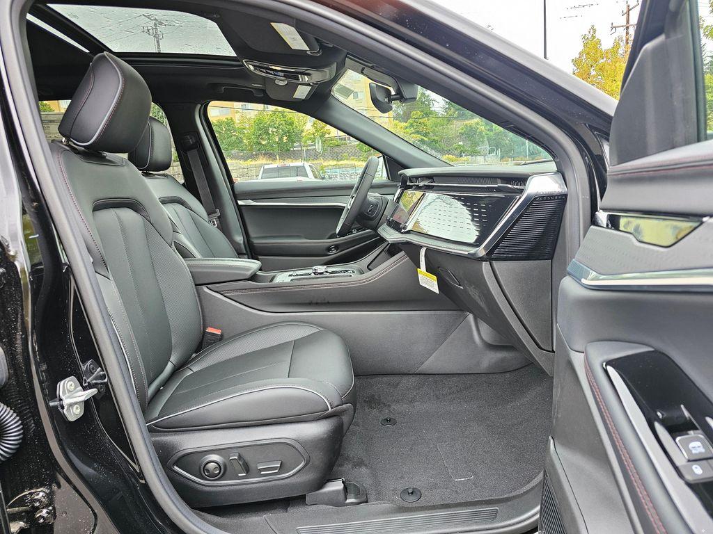 new 2025 Jeep Wagoneer S car, priced at $52,040