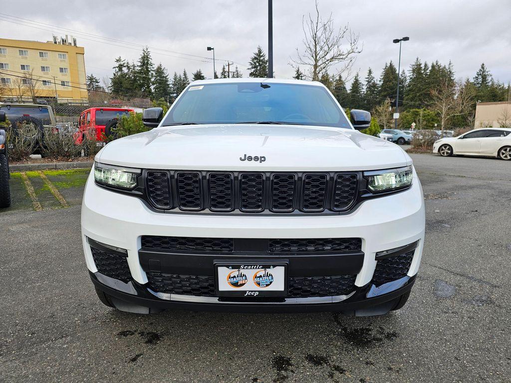 new 2025 Jeep Grand Cherokee L car, priced at $44,700