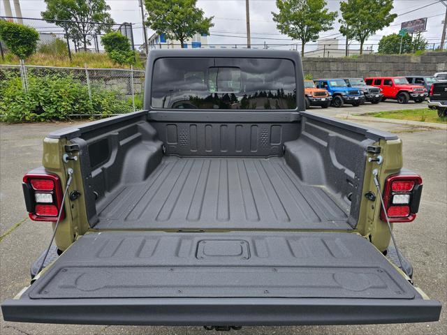 new 2025 Jeep Gladiator car, priced at $55,225