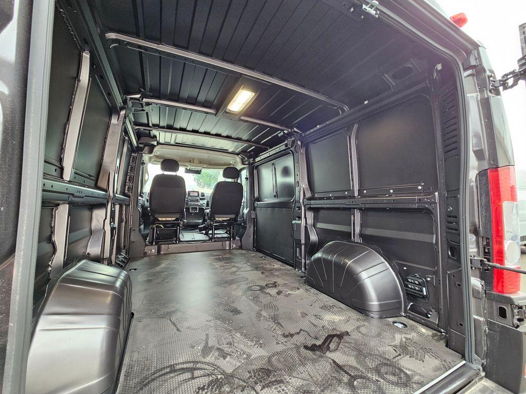 new 2025 Ram ProMaster 2500 car, priced at $47,820