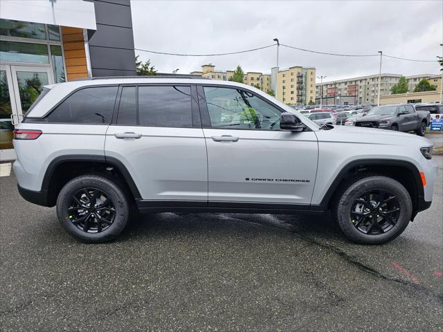 new 2024 Jeep Grand Cherokee car, priced at $37,525