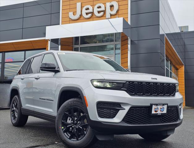 new 2024 Jeep Grand Cherokee car, priced at $37,525