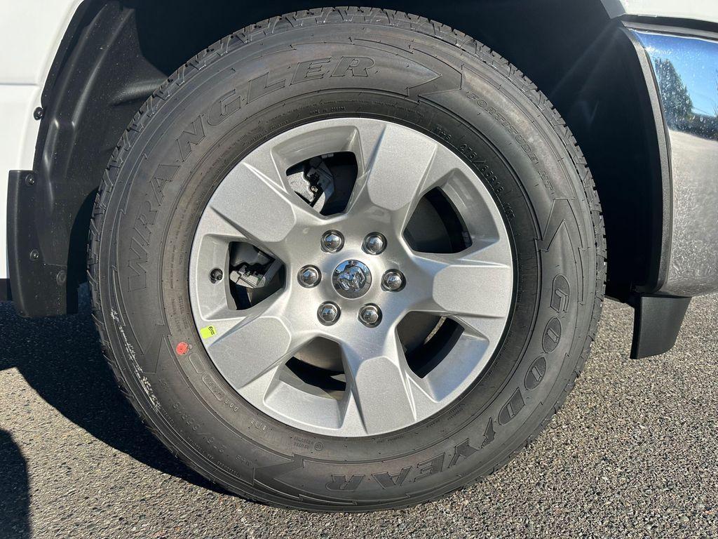 new 2025 Ram 1500 car, priced at $43,940