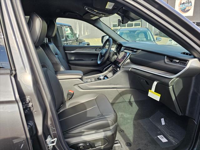 new 2025 Jeep Grand Cherokee L car, priced at $45,570