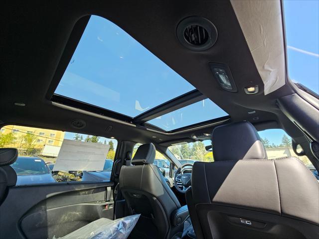 new 2025 Chrysler Pacifica car, priced at $41,835