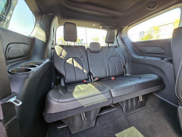 new 2025 Chrysler Pacifica car, priced at $41,835
