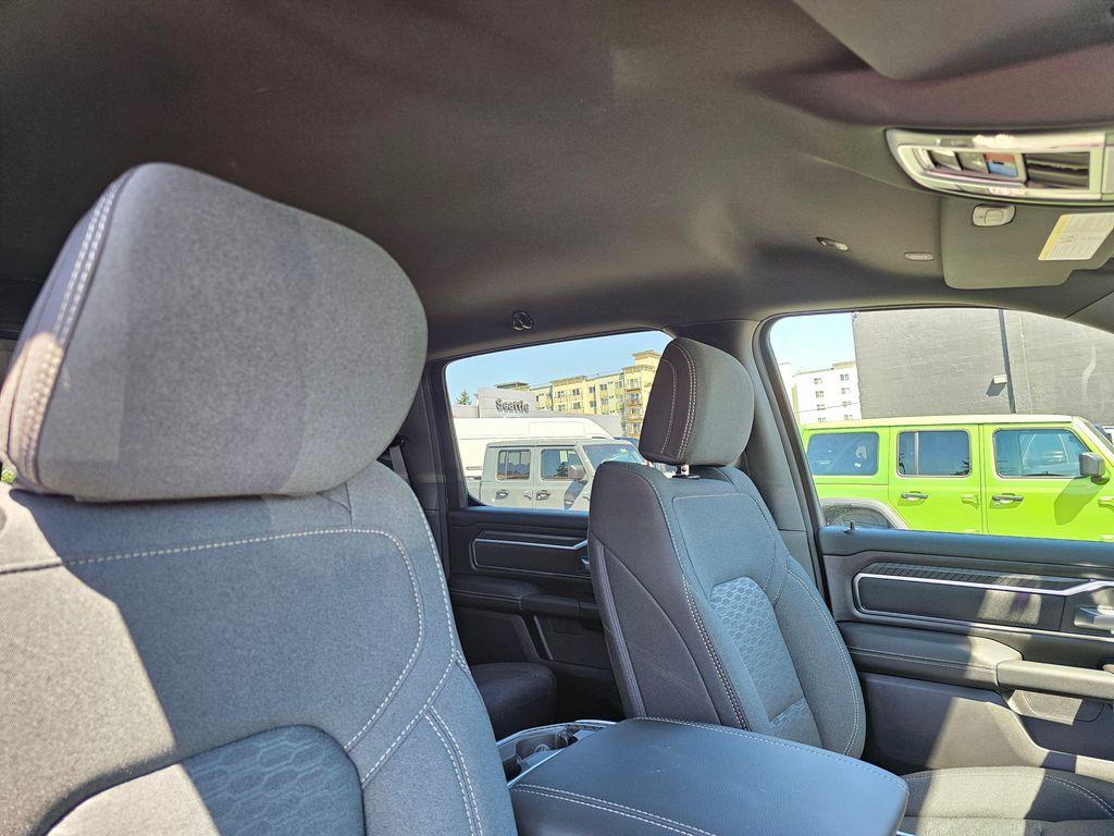 new 2025 Ram 1500 car, priced at $51,480