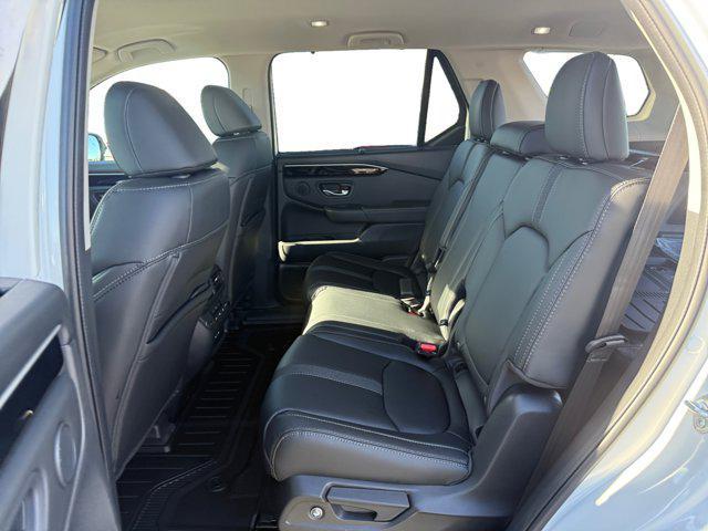new 2025 Honda Pilot car, priced at $48,280