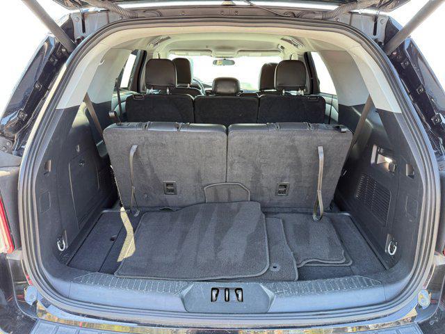 used 2023 Ford Explorer car, priced at $25,100