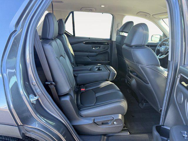 used 2025 Honda Pilot car, priced at $42,988