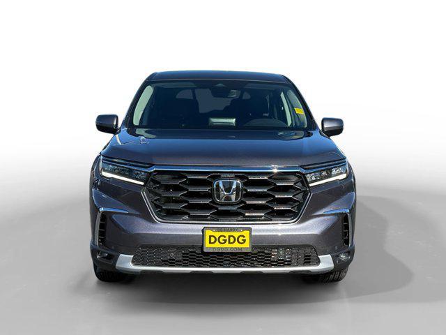 used 2025 Honda Pilot car, priced at $42,988