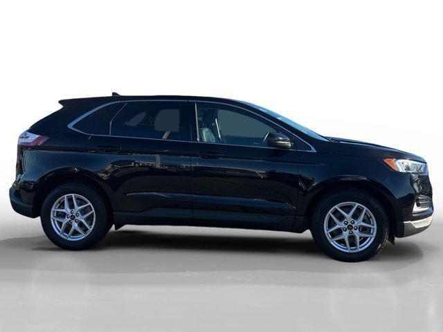 used 2024 Ford Edge car, priced at $23,499