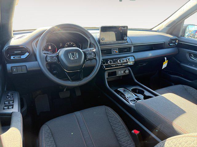 new 2025 Honda Pilot car, priced at $43,795