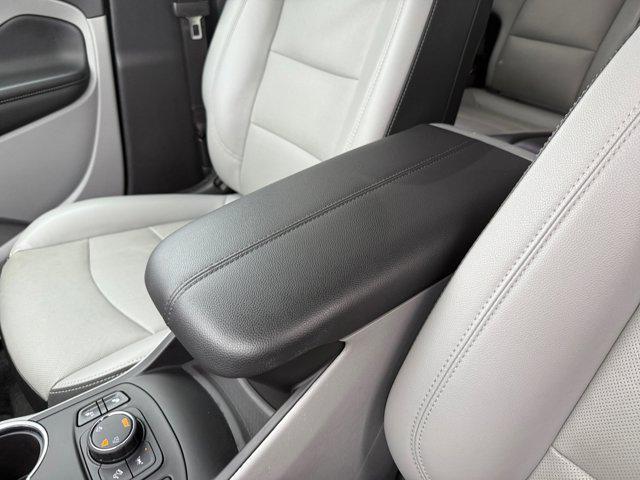 used 2023 GMC Terrain car, priced at $21,899