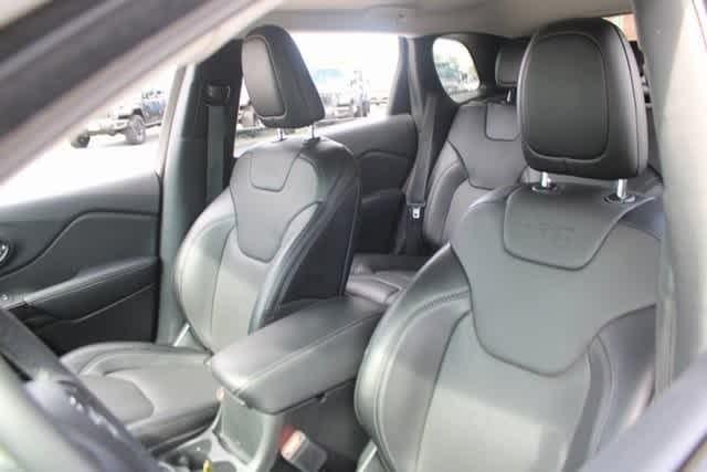 used 2023 Jeep Cherokee car, priced at $25,764