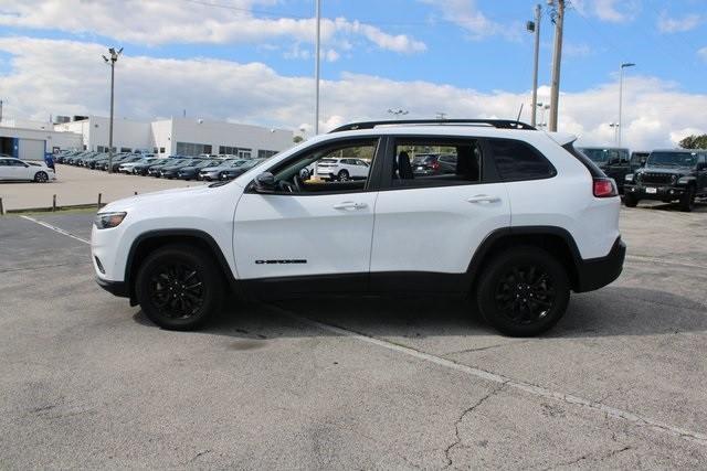 used 2023 Jeep Cherokee car, priced at $25,765