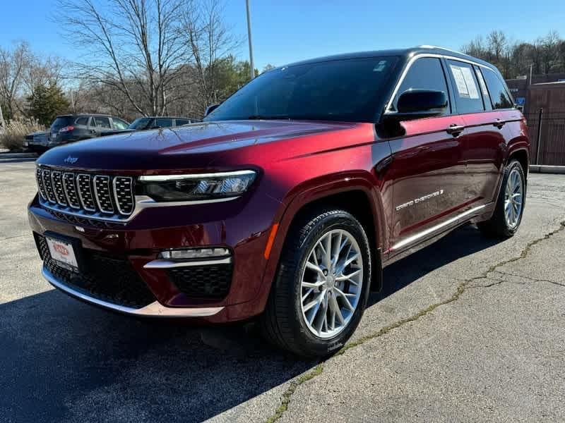 used 2022 Jeep Grand Cherokee car, priced at $45,555