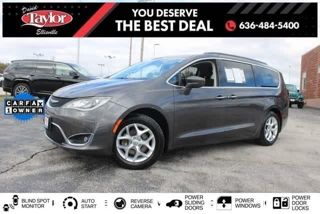 used 2018 Chrysler Pacifica car, priced at $14,997