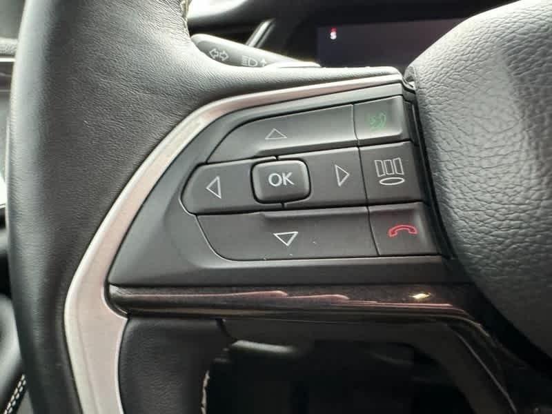 used 2022 Jeep Grand Cherokee car, priced at $31,947