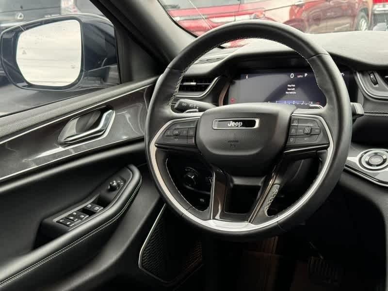 used 2022 Jeep Grand Cherokee car, priced at $31,947