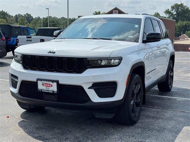 used 2022 Jeep Grand Cherokee car, priced at $30,998