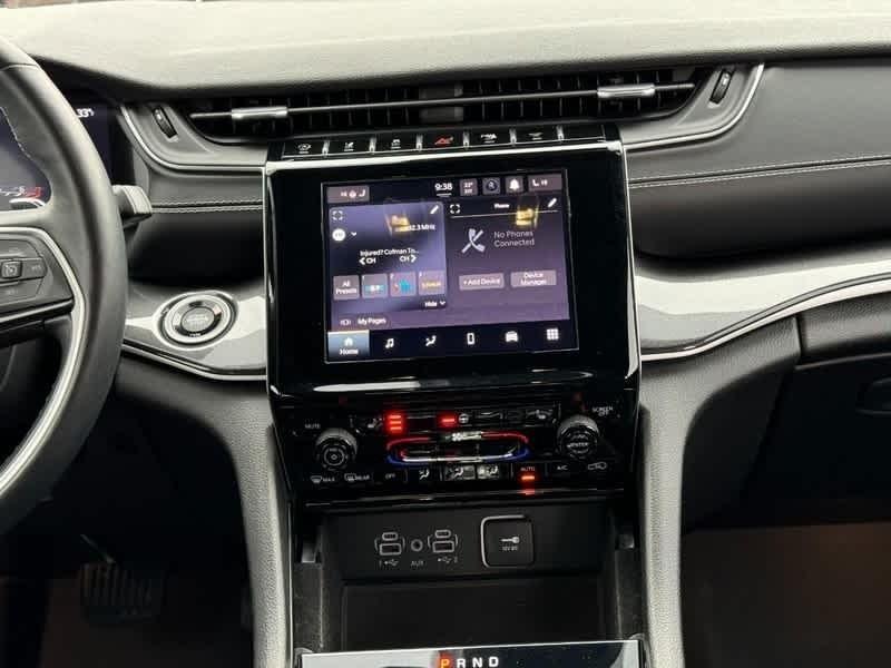 used 2022 Jeep Grand Cherokee car, priced at $31,947