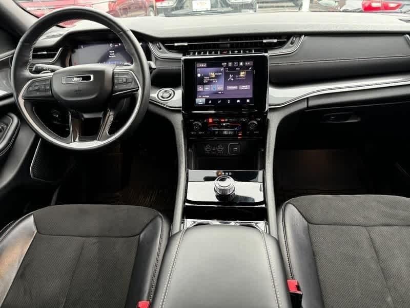 used 2022 Jeep Grand Cherokee car, priced at $31,947