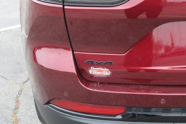 used 2023 Jeep Grand Cherokee car, priced at $36,750