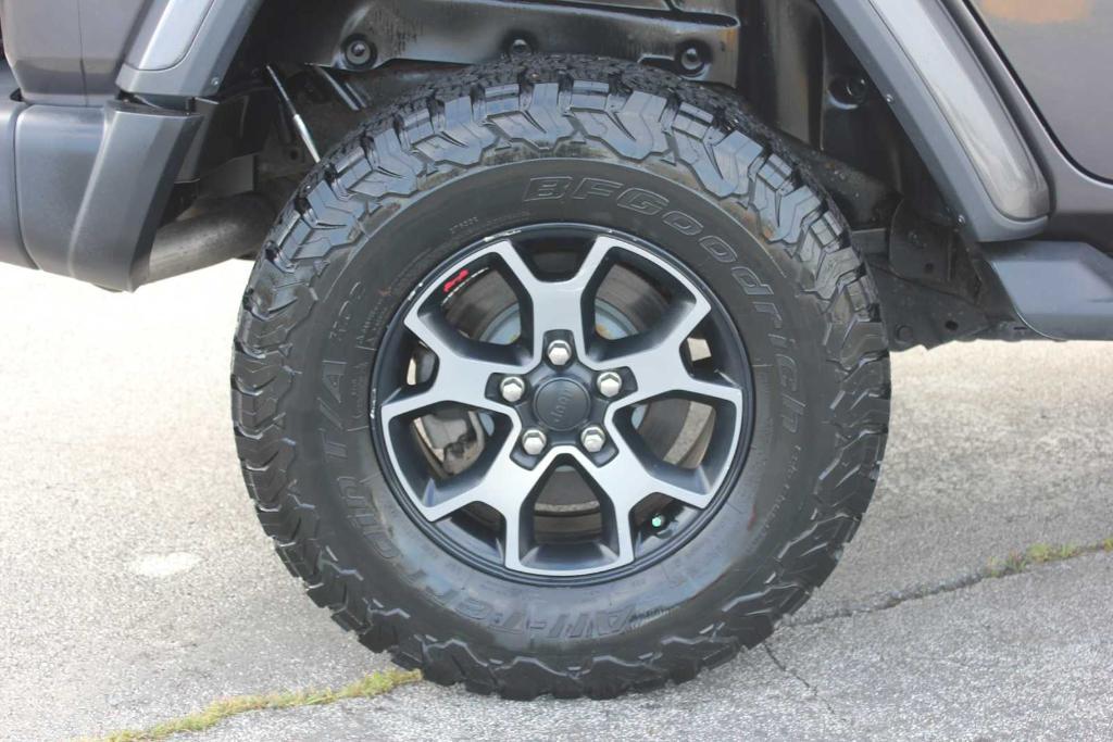 used 2018 Jeep Wrangler Unlimited car, priced at $30,998