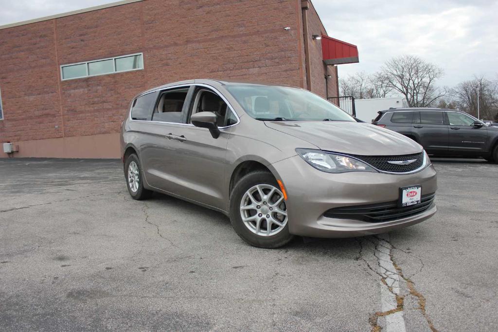 used 2017 Chrysler Pacifica car, priced at $13,998