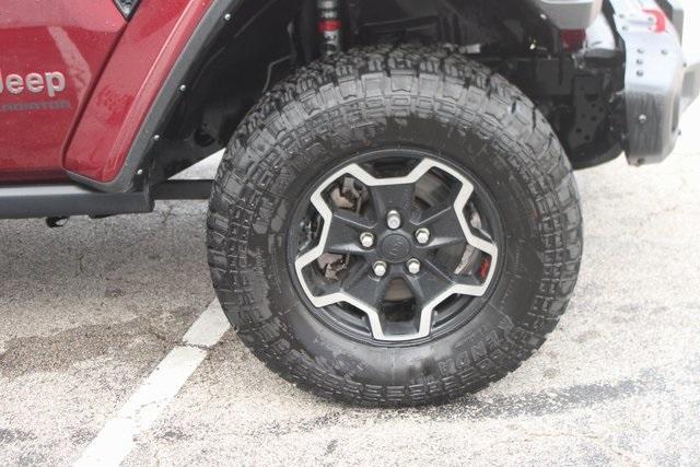 used 2022 Jeep Gladiator car, priced at $40,523
