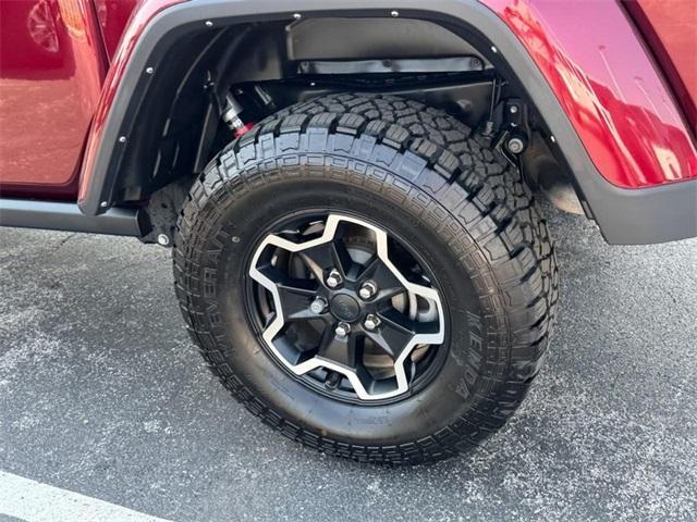 used 2022 Jeep Gladiator car, priced at $39,549
