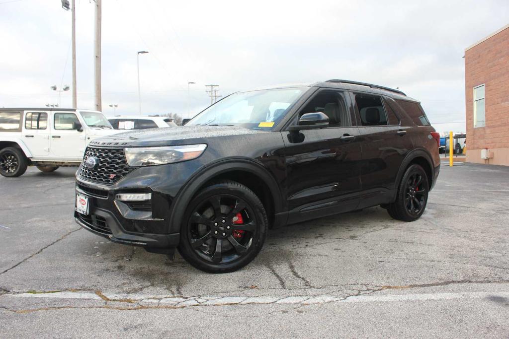 used 2023 Ford Explorer car, priced at $47,716