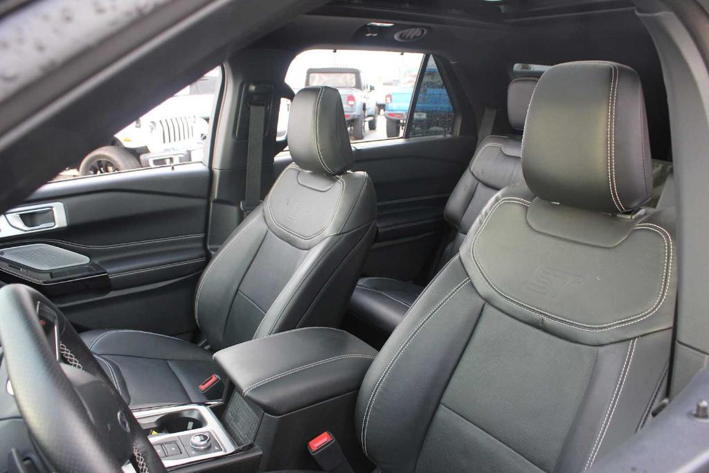 used 2023 Ford Explorer car, priced at $47,716