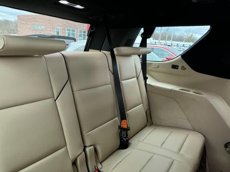 used 2022 Cadillac Escalade car, priced at $69,089