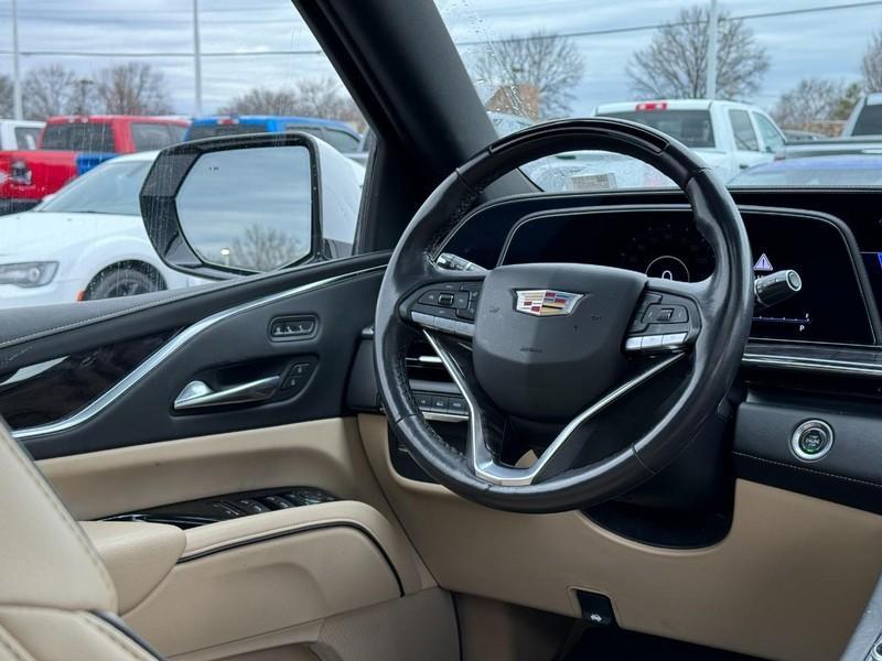 used 2022 Cadillac Escalade car, priced at $66,599