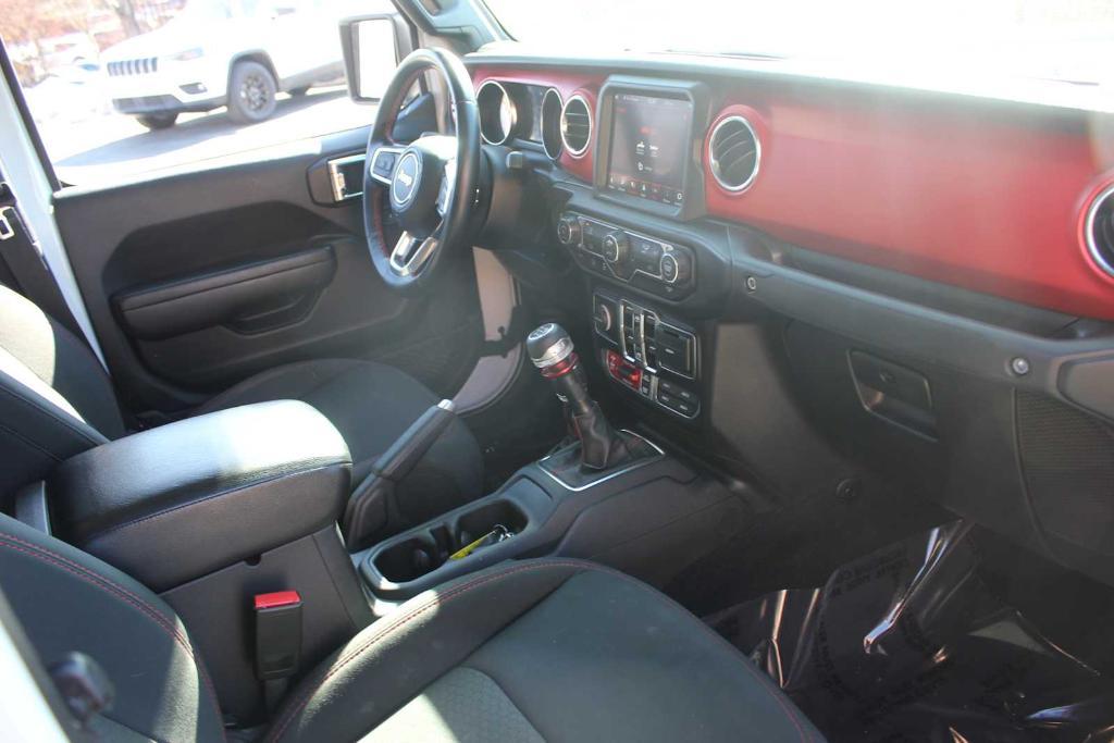 used 2022 Jeep Gladiator car, priced at $36,955