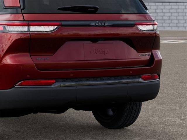 new 2025 Jeep Grand Cherokee car, priced at $46,997