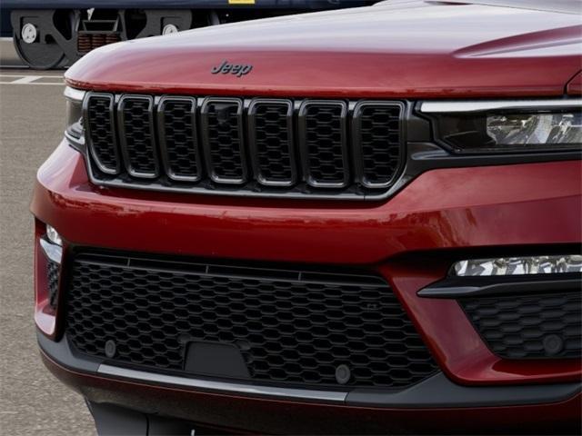 new 2025 Jeep Grand Cherokee car, priced at $46,997