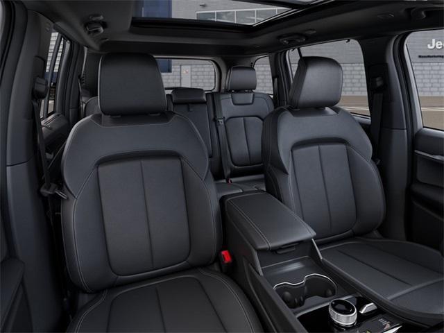 new 2025 Jeep Grand Cherokee car, priced at $46,997
