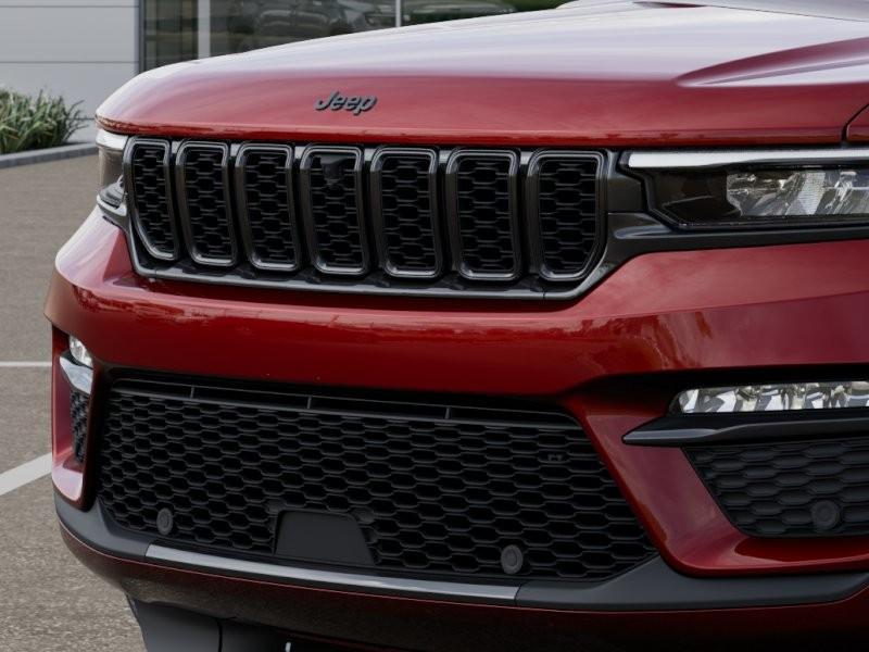 new 2025 Jeep Grand Cherokee car, priced at $47,997