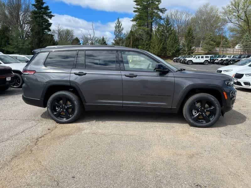 new 2024 Jeep Grand Cherokee L car, priced at $45,067