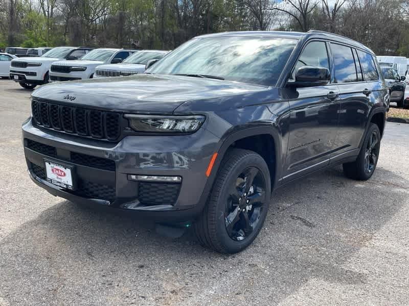 new 2024 Jeep Grand Cherokee L car, priced at $45,067