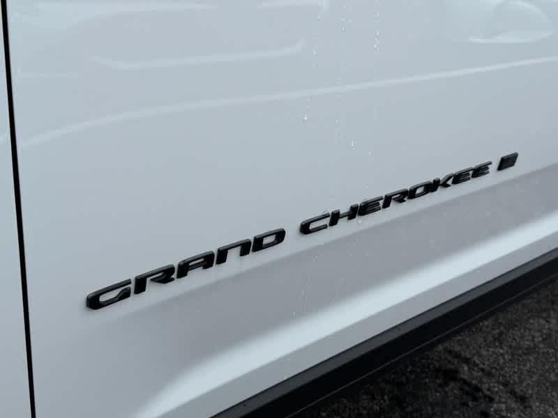 new 2025 Jeep Grand Cherokee L car, priced at $46,794