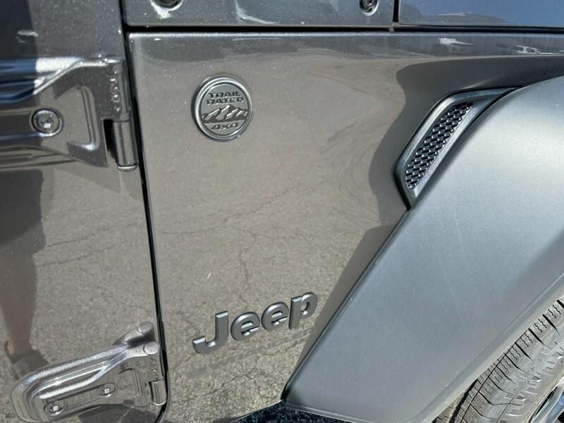 new 2024 Jeep Wrangler car, priced at $37,512