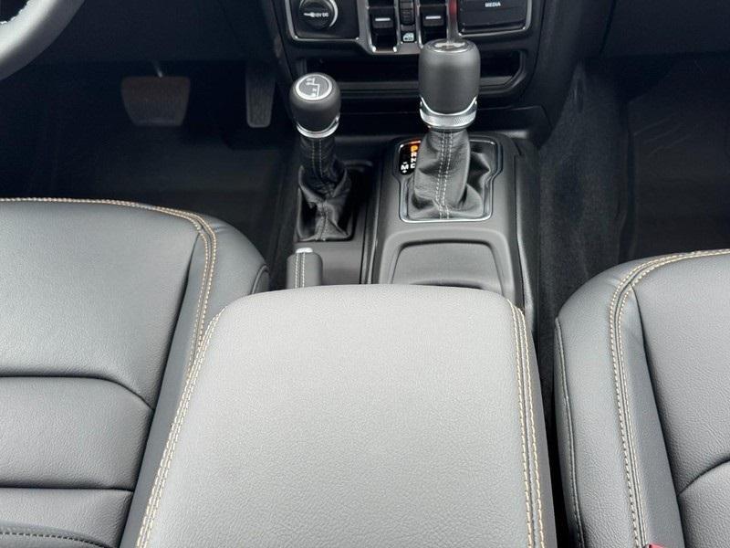 new 2025 Jeep Wrangler car, priced at $55,197
