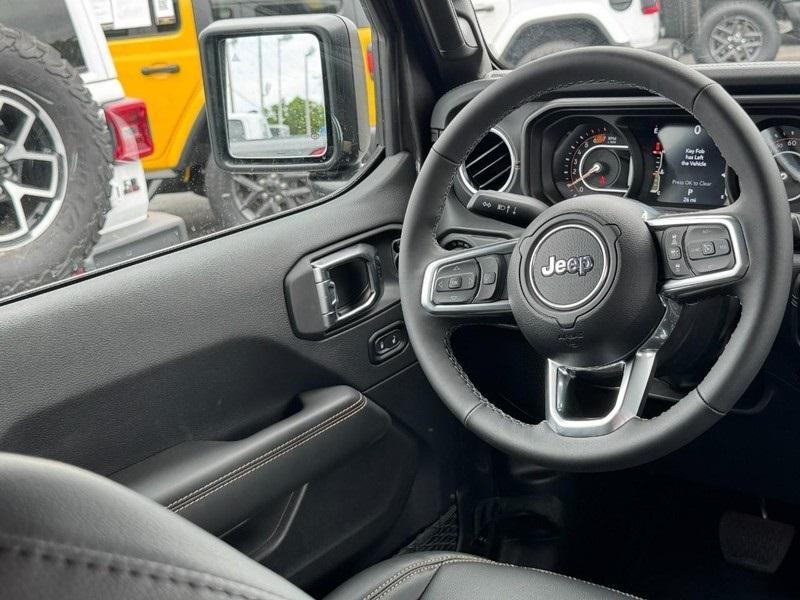 new 2025 Jeep Wrangler car, priced at $55,197