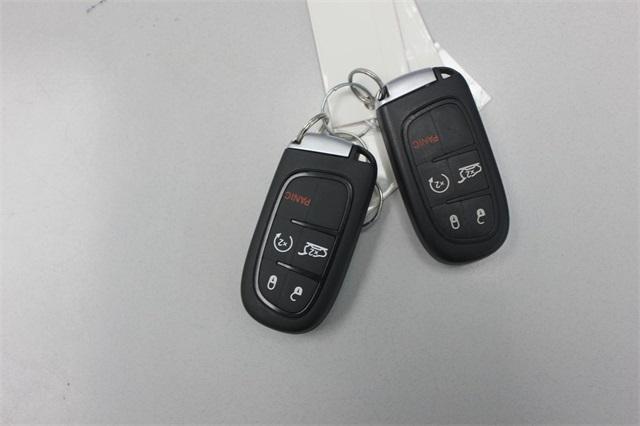 used 2022 Jeep Cherokee car, priced at $26,997